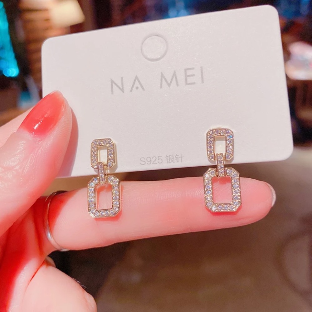 New diamond 18k gold plated new earrings - Picture 3 of 5